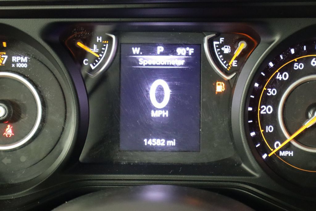 Used 2025 Jeep Wrangler Unlimited Sport AWD/4WD image 40