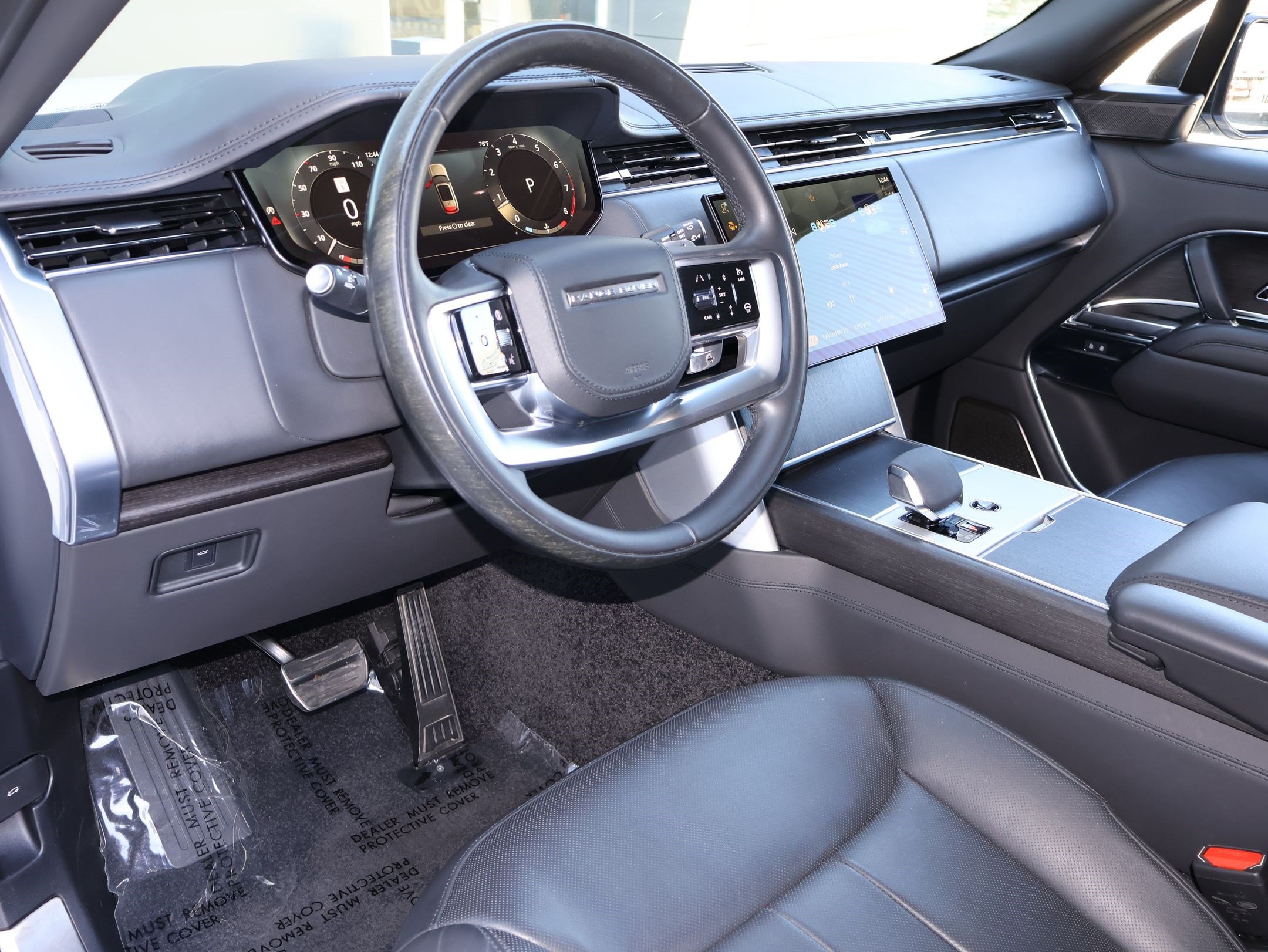 Certified 2024 Land Rover Range Rover Autobiography AWD/4WD image 16