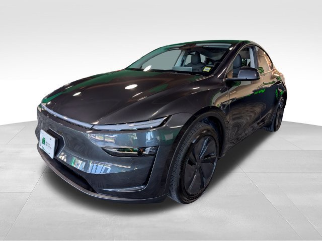 Used 2026 Tesla Model Y Long Range AWD/4WD image 3