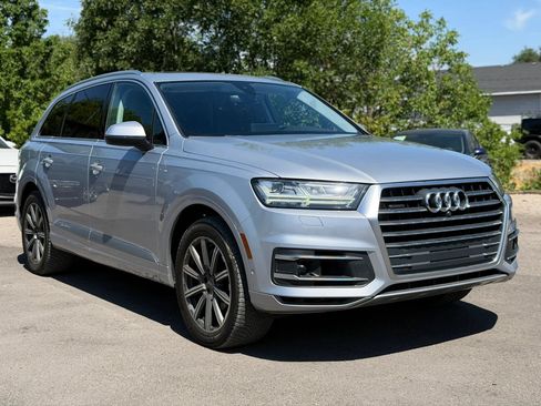 Used 2019 Audi Q7 3.0T Premium Plus w/ Premium Plus Package AWD/4WD image 1