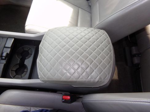 Used 2010 Honda Pilot EX-L image 54