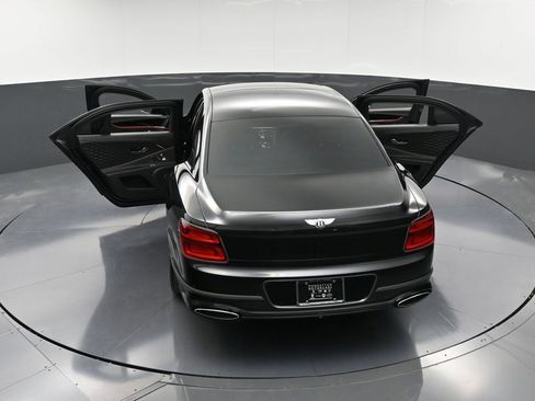 Certified 2024 Bentley Flying Spur W12 AWD/4WD image 39