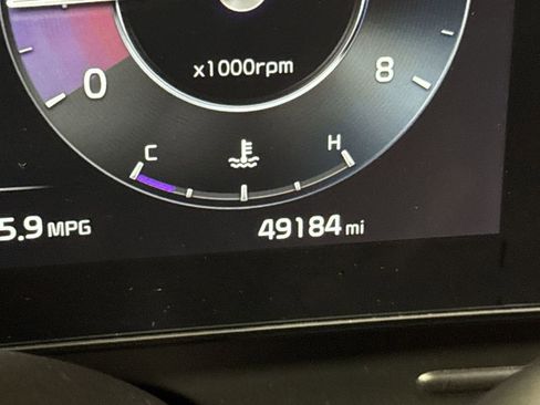 Used 2024 Kia Sportage SX image 13