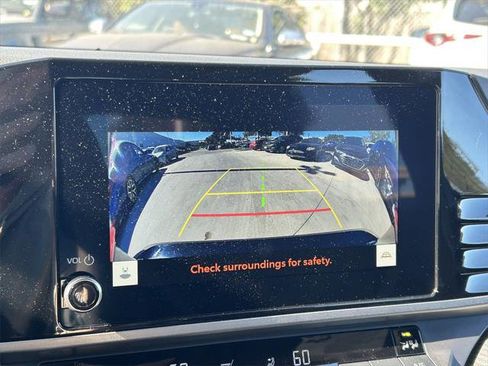 Certified 2025 Toyota Camry SE image 32