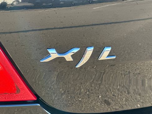 Used 2015 Jaguar XJ L Portfolio image 52