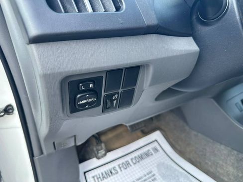 Used 2010 Toyota Prius FWD image 18
