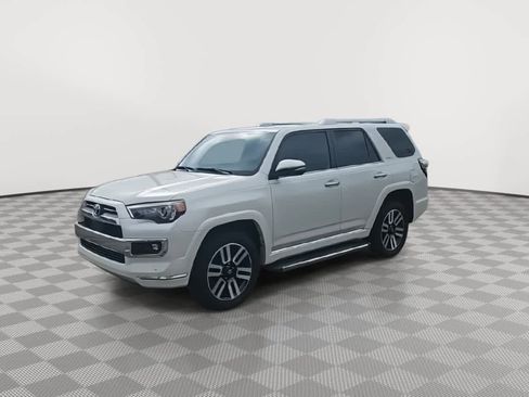 Used 2023 Toyota 4Runner Limited image 4