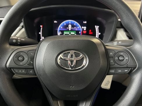 New 2026 Toyota Corolla Cross L image 24