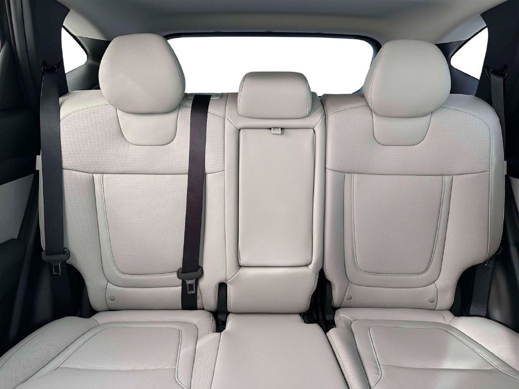 New 2026 Hyundai Tucson Limited AWD/4WD image 17