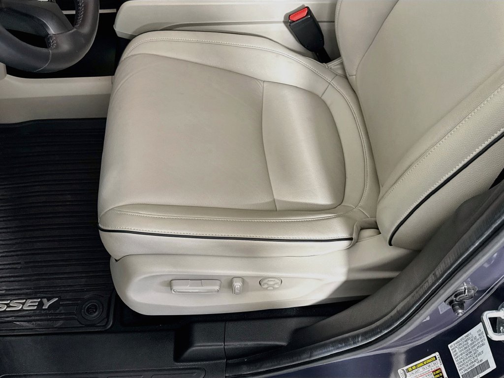 Used 2025 Honda Odyssey Touring image 20