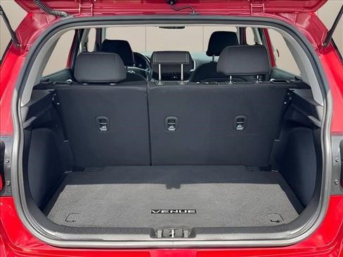 Certified 2024 Hyundai Venue SEL FWD image 21