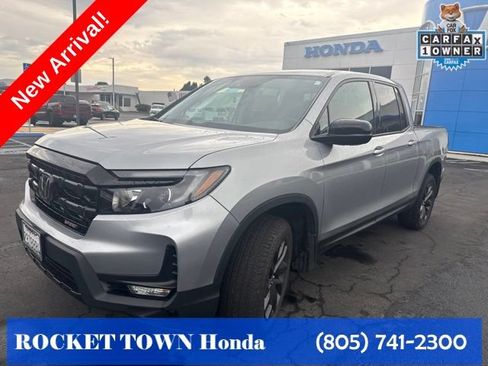Used 2024 Honda Ridgeline Sport image 1