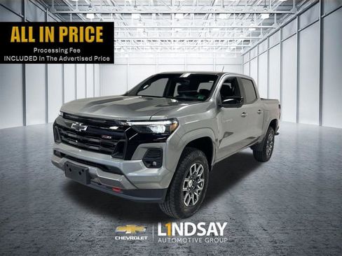 Used 2024 Chevrolet Colorado Z71 w/ Z71 Convenience Package 2 AWD/4WD image 1