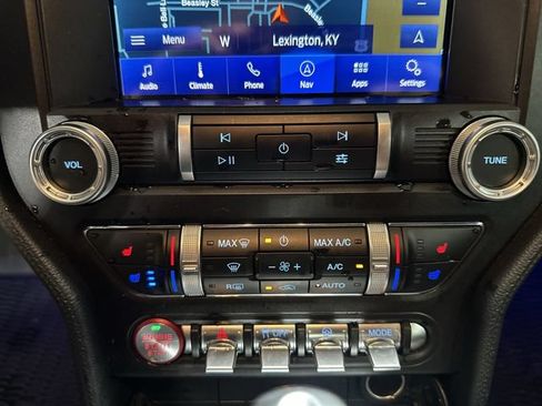 Used 2020 Ford Mustang GT Premium w/ GT Performance Package RWD image 21