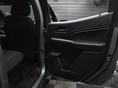 Used 2024 Chevrolet Colorado Trail Boss w/ Advanced Trailering Package AWD/4WD image 35