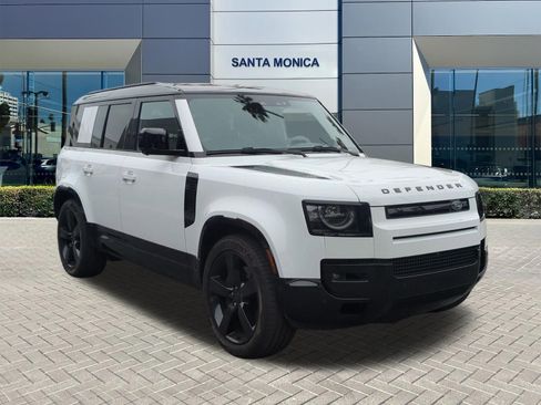 New 2026 Land Rover Defender 110 X-Dynamic SE AWD/4WD image 7