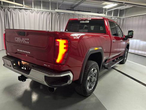 New 2026 GMC Sierra 2500 SLT w/ SLT Premium Package AWD/4WD image 7