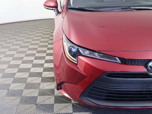 Used 2025 Toyota Corolla LE FWD image 10