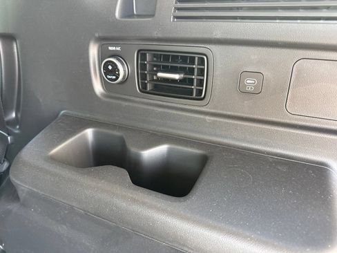 Used 2026 Hyundai Santa Fe SEL FWD image 15