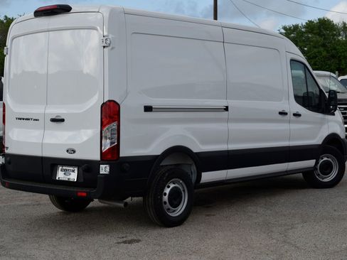 New 2026 Ford Transit 250 148 Medium Roof w/ Load Area Protection Package RWD image 6