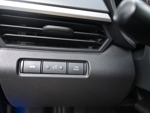 Used 2025 Nissan Altima 2.5 SR image 16