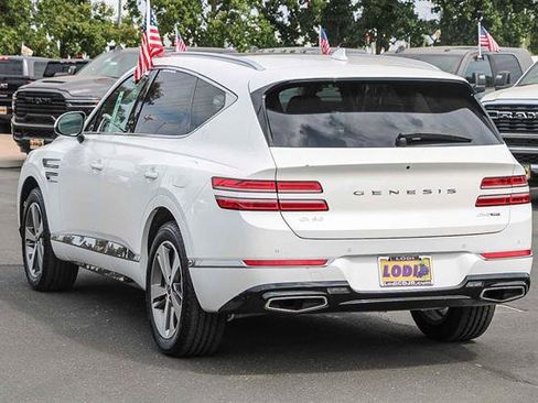 Used 2024 Genesis GV80 3.5T image 2