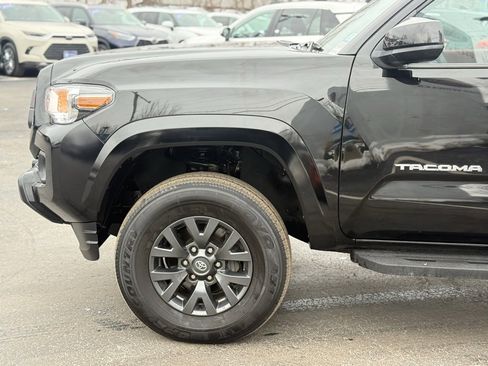 Certified 2023 Toyota Tacoma SR5 image 2
