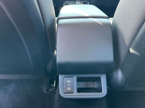 Used 2025 Kia K4 FWD image 22