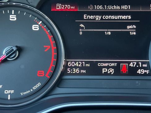 Used 2021 Audi Q5 Premium w/ Convenience Package image 29