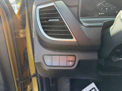 Used 2024 Kia Seltos SX w/ SX Sunroof Package AWD/4WD image 14
