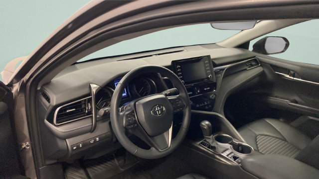 Used 2022 Toyota Camry SE FWD image 15