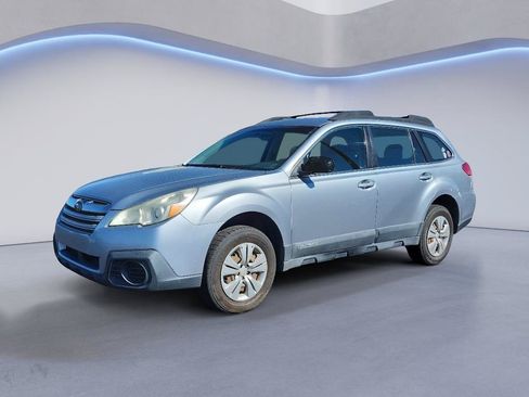 Used 2013 Subaru Outback 2.5i AWD/4WD image 1