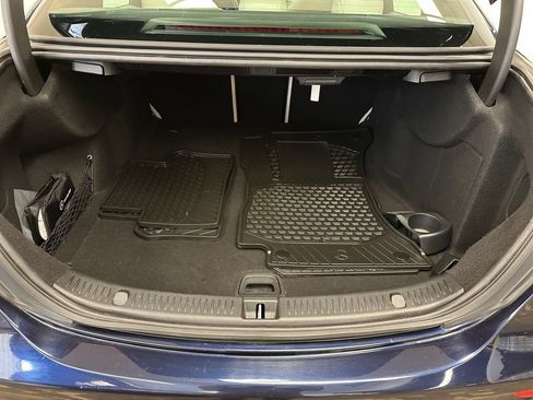 Used 2023 Mercedes-Benz E 350 4MATIC Sedan image 16