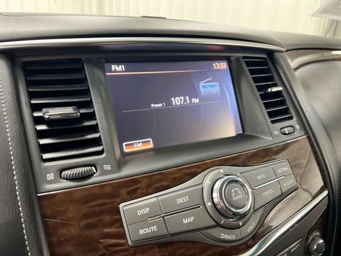 Used 2017 Nissan Armada SV AWD/4WD image 14