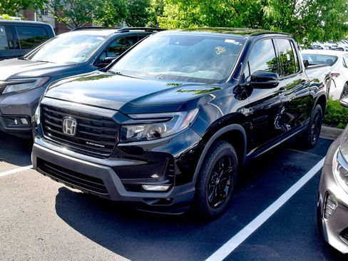 Used 2023 Honda Ridgeline Black Edition image 13