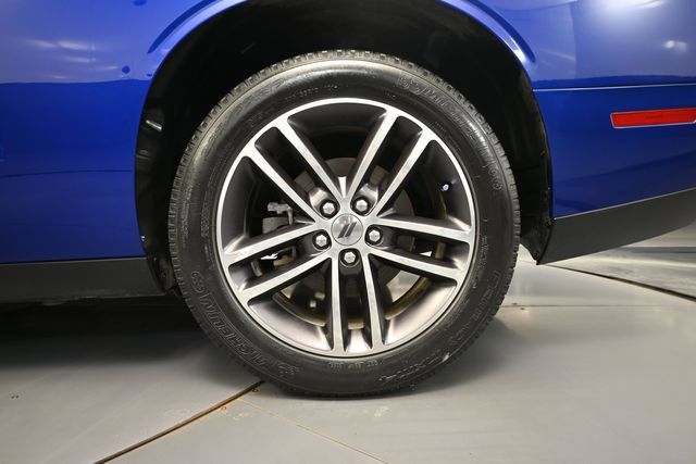 Used 2018 Dodge Challenger GT w/ GT Interior Package AWD/4WD image 10