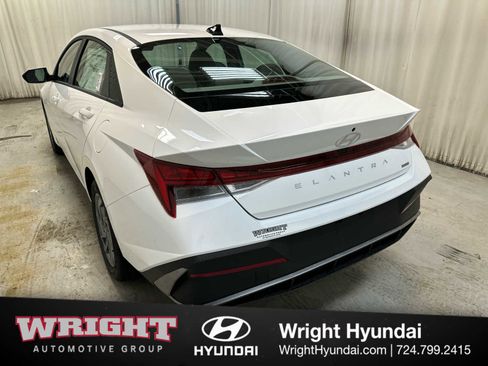 New 2025 Hyundai Elantra Blue w/ Cargo Package image 4