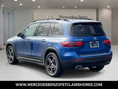New 2026 Mercedes-Benz GLB 250 4MATIC image 3
