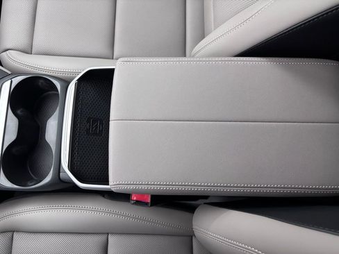 New 2026 GMC Terrain Elevation w/ Elevation Premium Package image 29