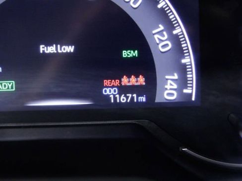 Used 2024 Toyota RAV4 XLE image 23