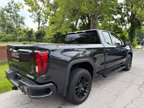 Used 2025 GMC Sierra 1500 Elevation w/ X31 Off-Road Package AWD/4WD image 10