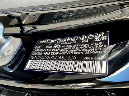 Used 2025 Mercedes-Benz CLA 250 image 36