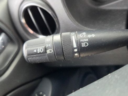 Used 2014 Jeep Patriot Latitude image 22