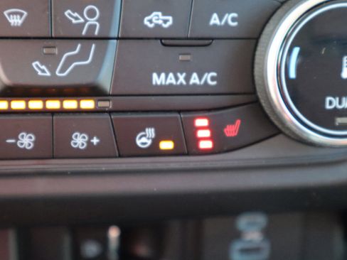 Used 2023 Ford Maverick Lariat w/ Lariat Luxury Package image 24