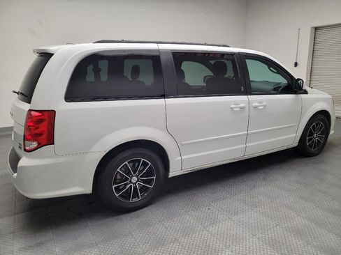 Used 2017 Dodge Grand Caravan GT image 10
