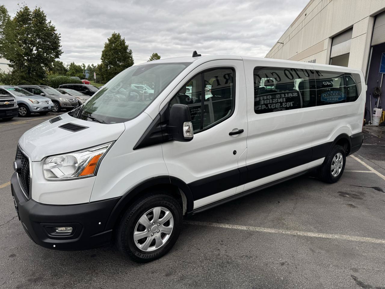 Used 2021 Ford Transit 350 XLT RWD image 21