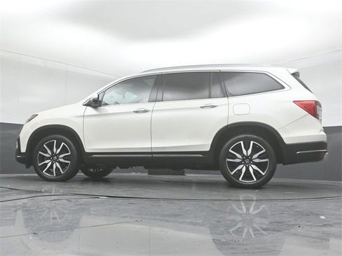 Used 2019 Honda Pilot Elite image 38