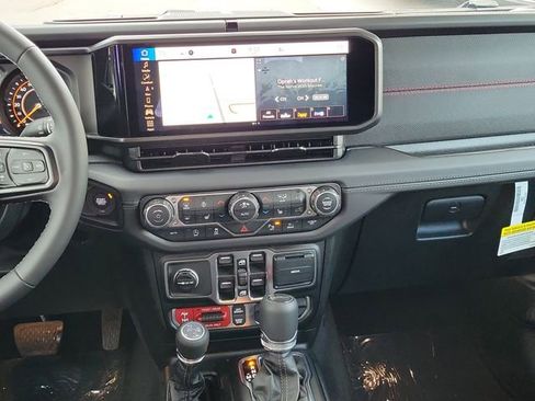 New 2026 Jeep Gladiator Rubicon image 19