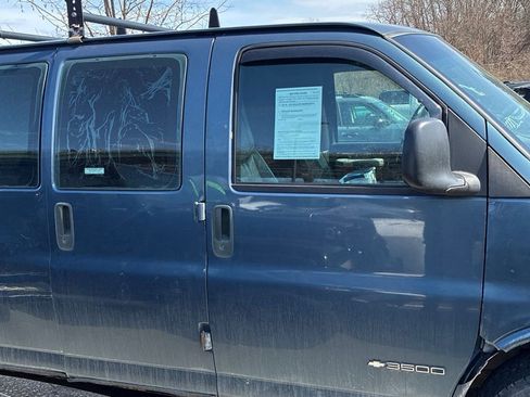 Used 1999 Chevrolet Express 3500 Extended RWD image 7