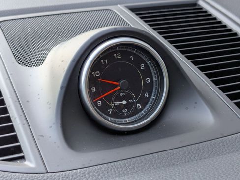 Used 2017 Porsche Macan image 20